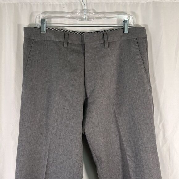 Hugo Boss Wool Dress Pants 32 Grey Flat Front Zip Hook Eye Pockets Lightweight - Picture 2 of 9